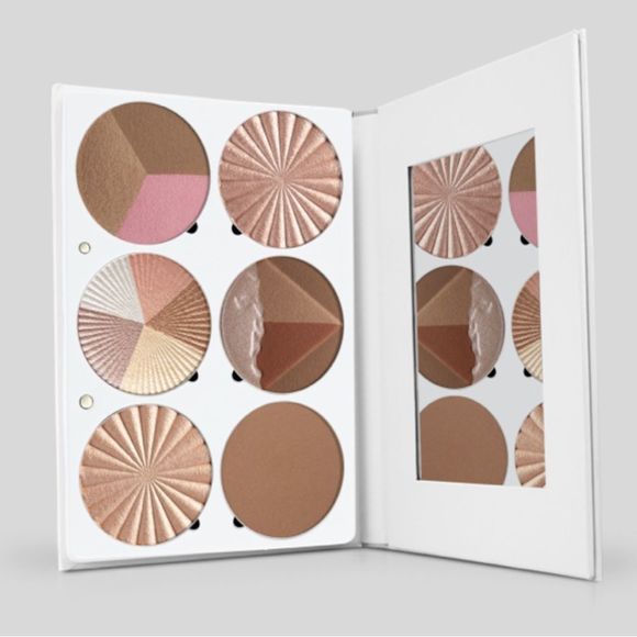 ⭐️Host Pick⭐️ 🆕 OFRA: On the Glow - Highlighting & Bronzing Pro Palette - Picture 2 of 15